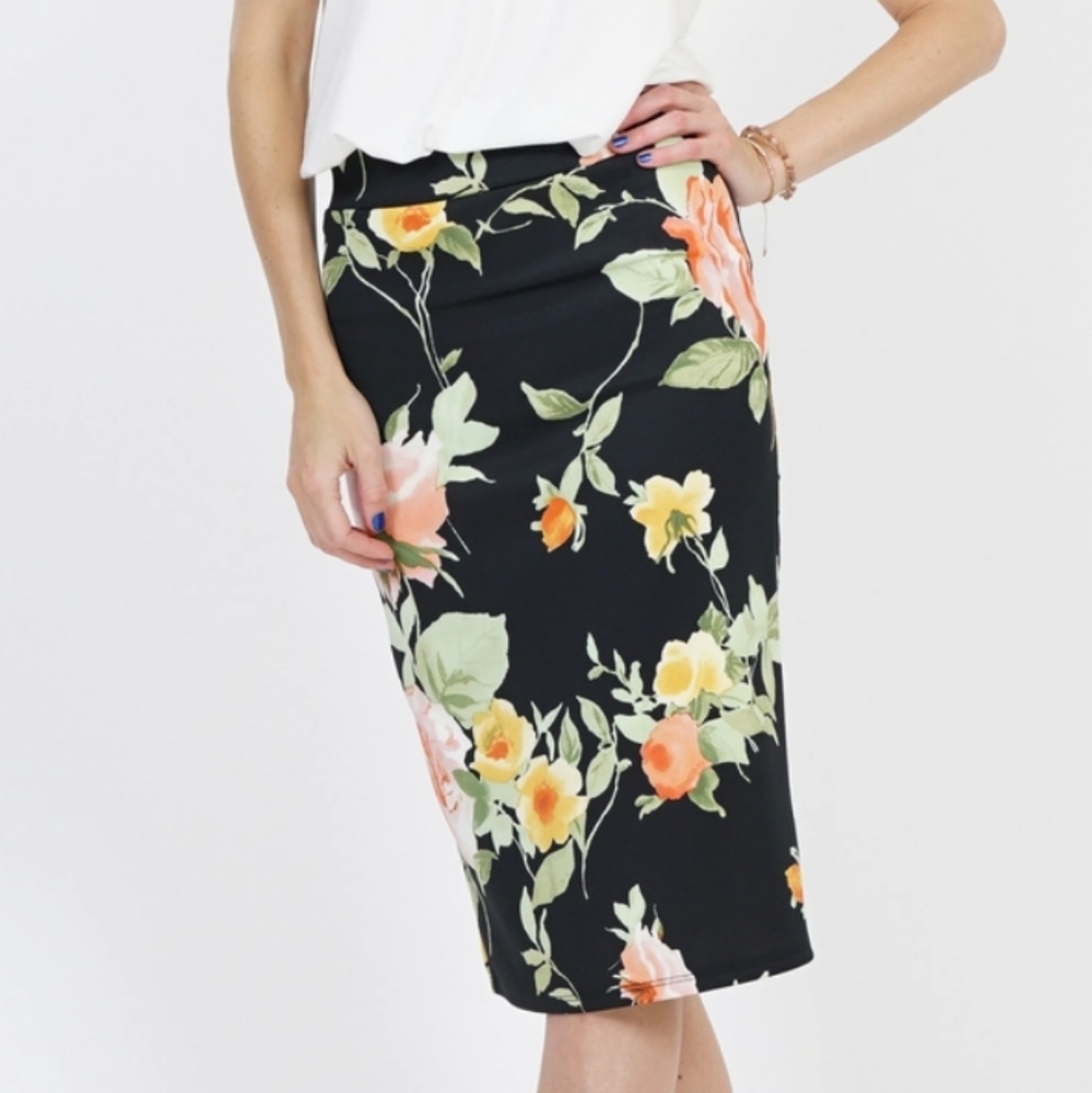Pencil skirt floral
